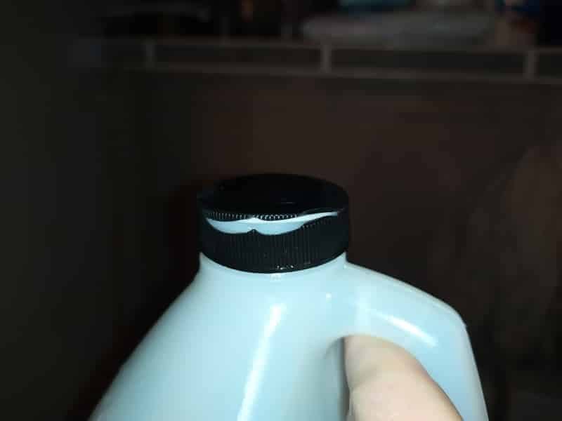 D-Lead detergent cracked cap 1